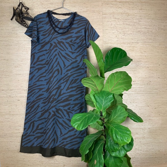 debra deRoo Silk Animal Print Maxi Dress - Picture 8 of 8